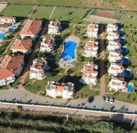 호텔 Golf Village 베렉