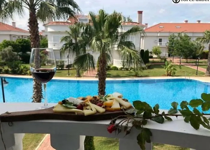 Golf Village 4* באלאק